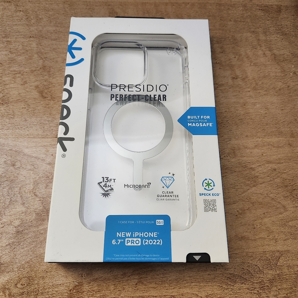 Speck Presidio Perfect - Clear for iPhone 14 Pro Max